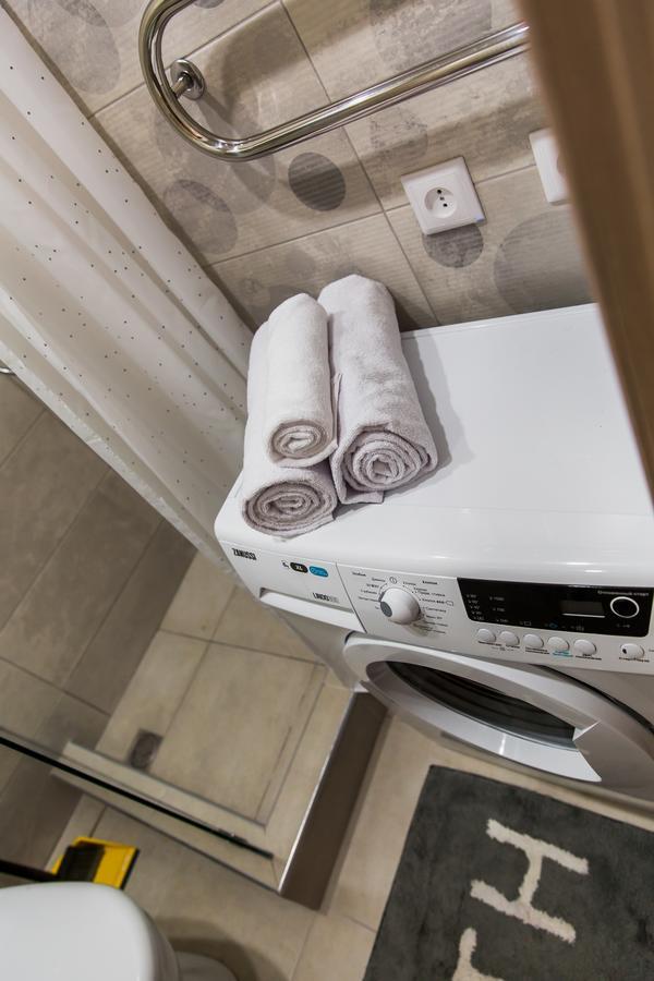 Smart Apartment Проспект Гагарина นิปโปร ภายนอก รูปภาพ